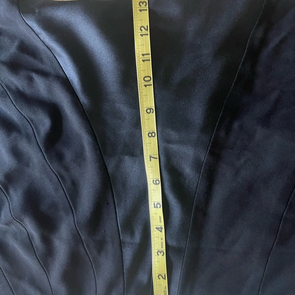 Talbot's Size 4 Petite Little Black Dress Chic LBD Elegant 4P cocktail funeral - Picture 9 of 12